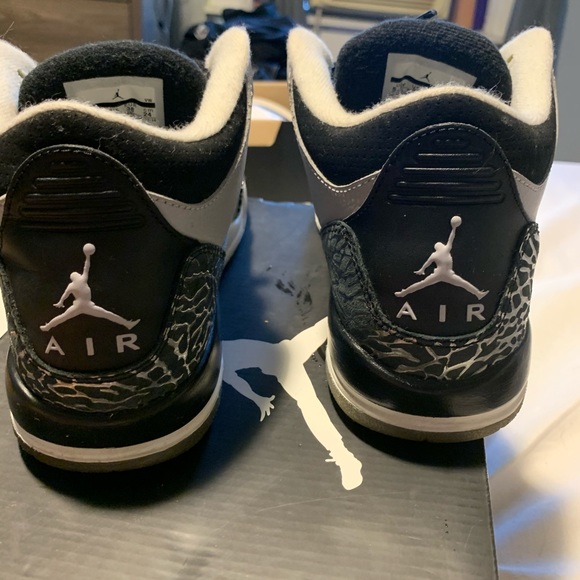 Air Jordan 3s retro wolf grey - Picture 7 of 8